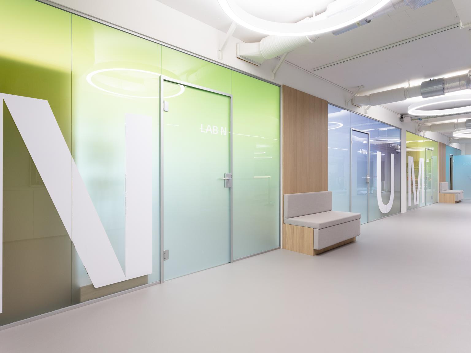 Image de NUMO dans un nouveau look et avec un siège principal rénové à Dietikon